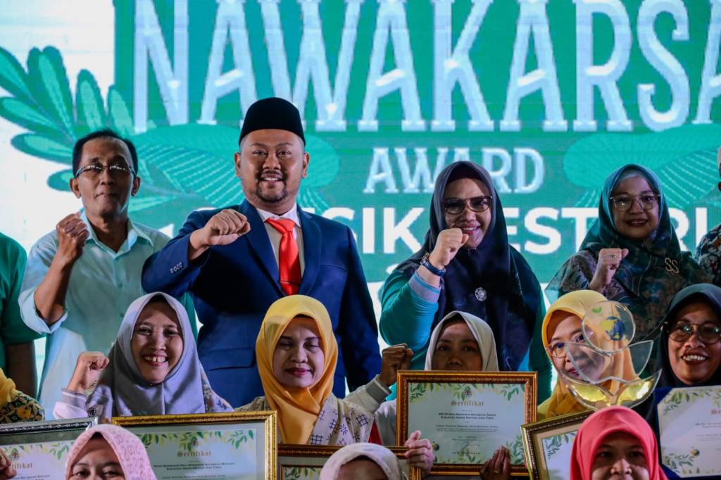 Nawakarsa Award: Gresik Lestari 2024, Bupati Fandi Akhmad Yani Tegaskan Perlunya Komitmen Bersama Dalam Pelestarian&nbsp;Lingkungan