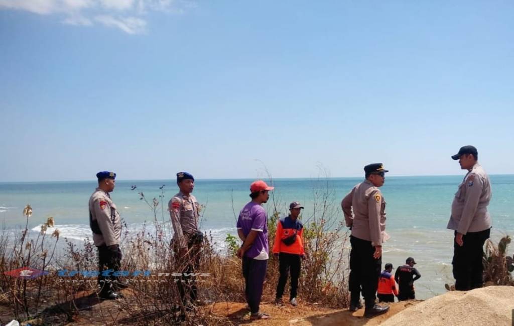 Warga Batu Marmar Geger: Perahu Nelayan Ditemukan Terdampar Tanpa Penumpang, Pencarian Korban&nbsp;Berlanjut