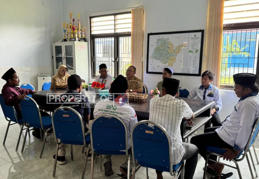 Masyarakat Batuporo Barat Di Sampang Dukung Langkah BPD Tolak Rencana Pergantian PJ Kepala Desa, Ini Alasan&nbsp;nya