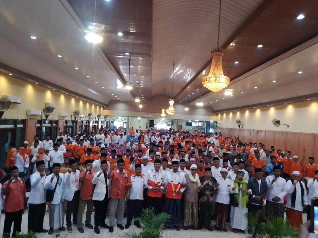 Ratusan Kader PKS Sampang Hadiri Apel Siaga Pemenangan Pasangan JIMAD SAKTEH di Gedung&nbsp;PKPN